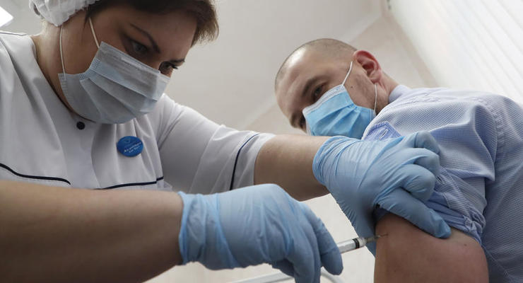 Украина попросила у Канады партию вакцины от COVID-19