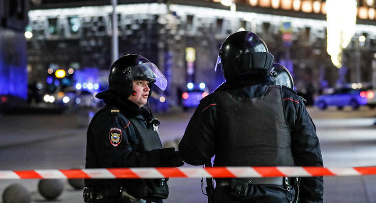 В РФ возле здания ФСБ подорвался смертник-террорист