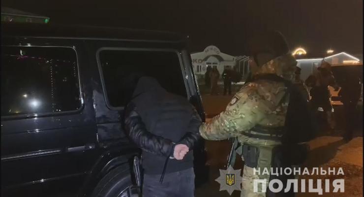 В Одессе криминального авторитета прихватили с оружием при себе