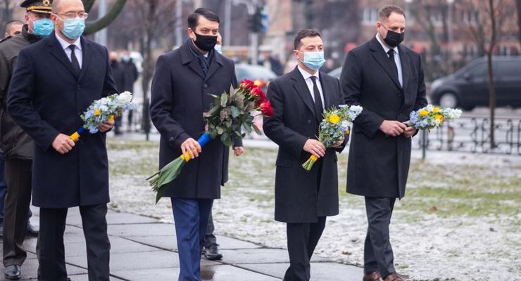 Зеленский почтил героев-ликвидаторов аварии на ЧАЭС
