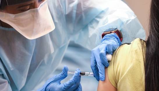 ЕC выделяет 500 млн евро на COVID-вакцины для бедных стран