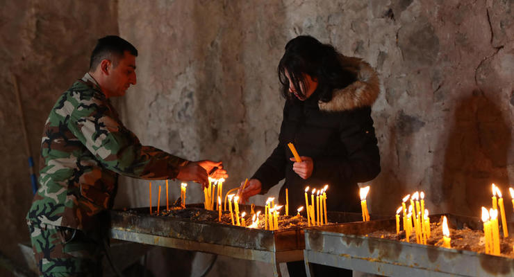 В Армении начался национальный траур по погибшим в Нагорном Карабахе