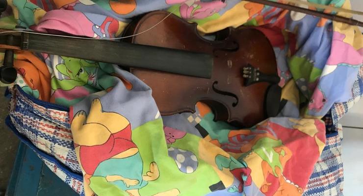 Болгарин пытался незаконно вывести из Украины антикварную скрипку