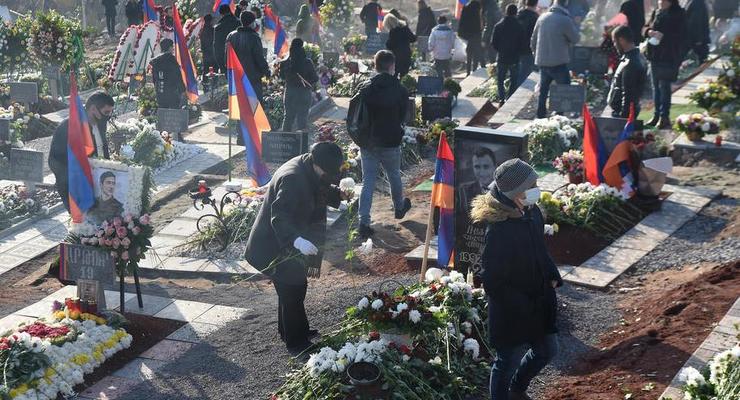 Во время эскалации в Карабахе погибли 60 мирных жителей