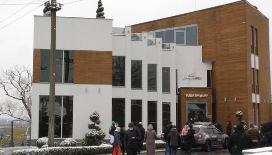 Скандальный застройщик Мирончук в пятый раз пообещал сдать объект