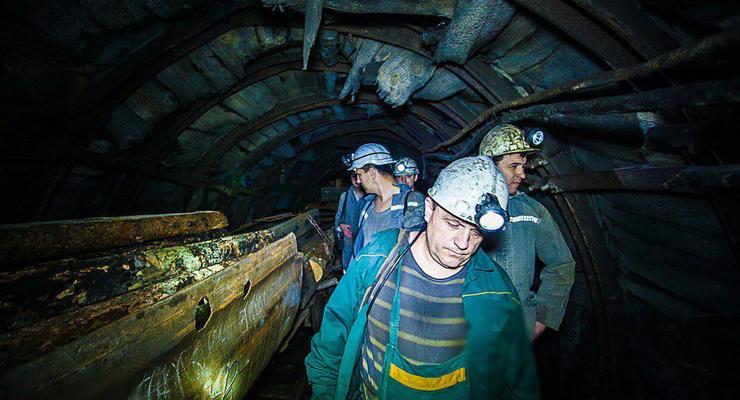 На шахте "Золотое" произошло ЧП, ведутся спасательные работы