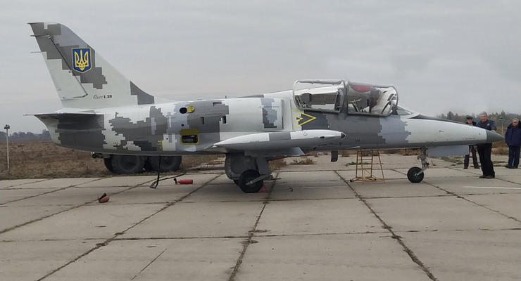 Одесский авиазавод передал ВСУ обновленный самолет Л-39М1