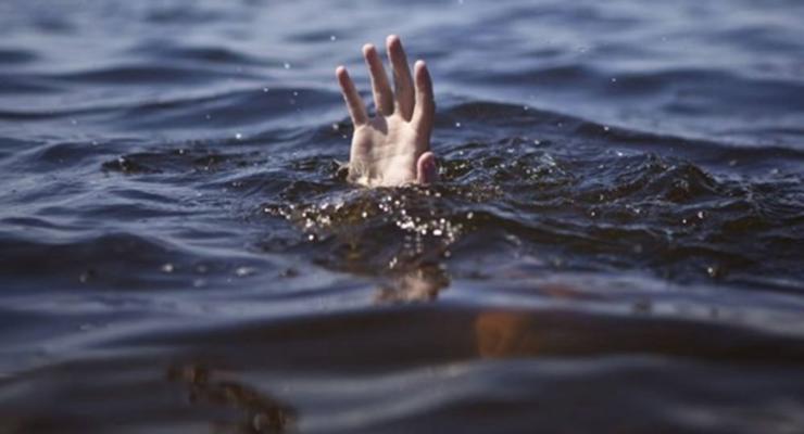 Двое детей утонули в Кременчуге, провалившись под лед