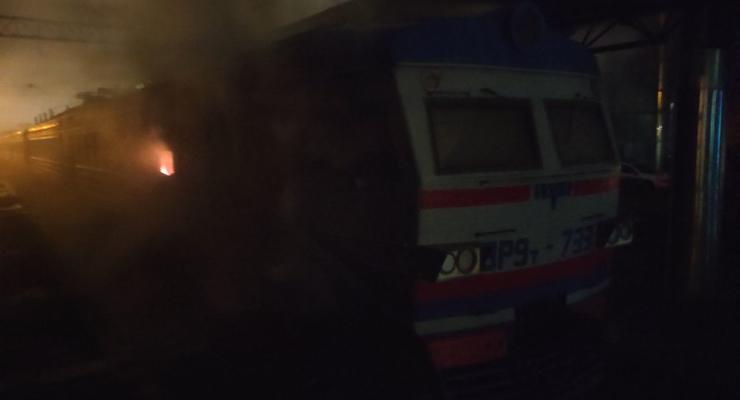 В Одесской области на Новый год загорелась электричка