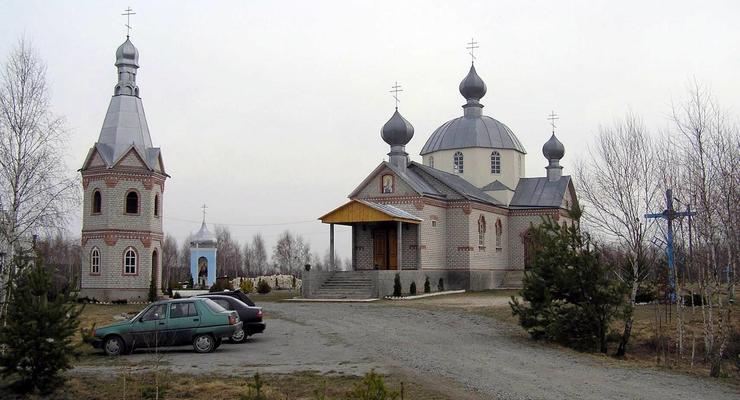 В Хмельницкой области потушили пожар в женском монастыре