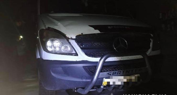 На Закарпатье водитель насмерть сбил подростка и скрылся