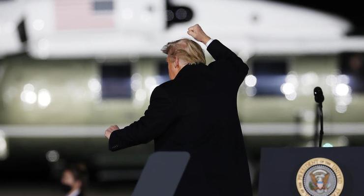 Трамп пообещал "адскую битву" за Белый дом