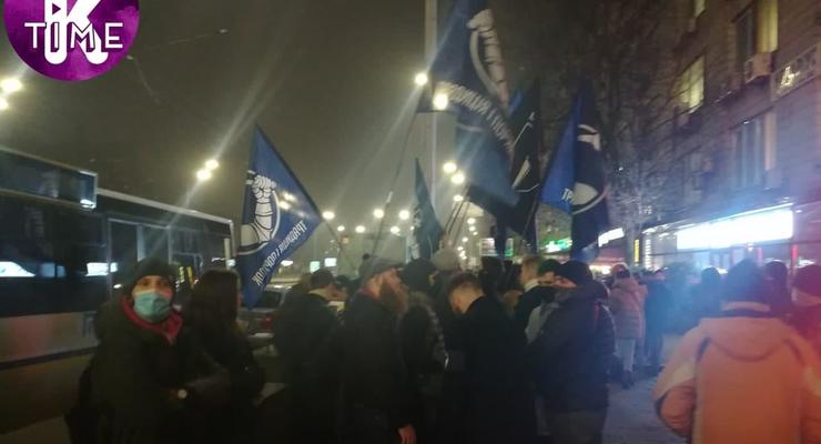 В Киеве националисты протестуют под посольством Израиля