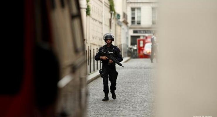 Ученик французской школы угрожал убить учителей