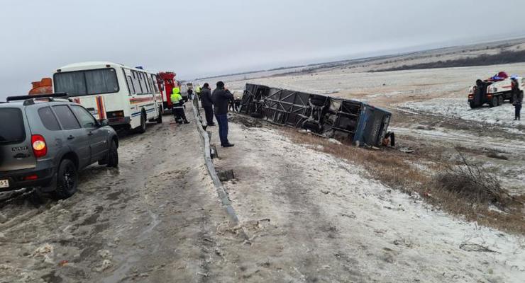 В России попал в аварию автобус по дороге в "ЛДНР", есть жертвы