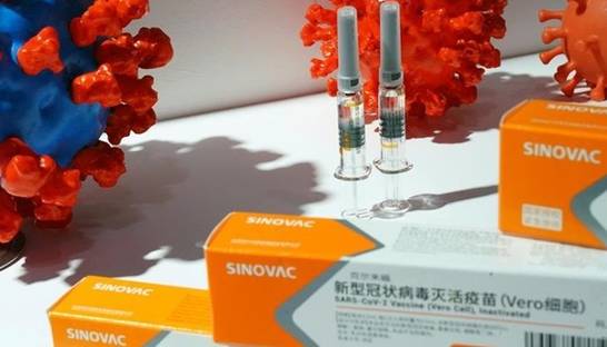 Турция начала вакцинацию препаратом Sinovac