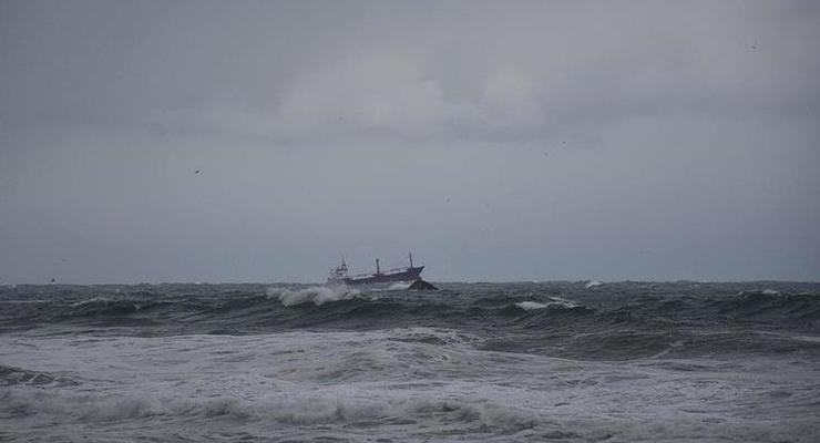 В Черном море затонул российский сухогруз