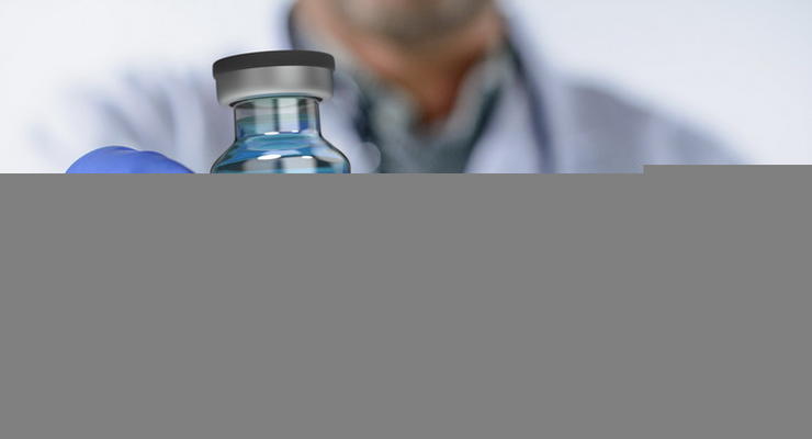 Le Monde сообщает о давлении на регулятор ЕС при утверждении вакцины Pfizer