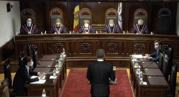 В Молдове суд отменил закон о статусе русского языка