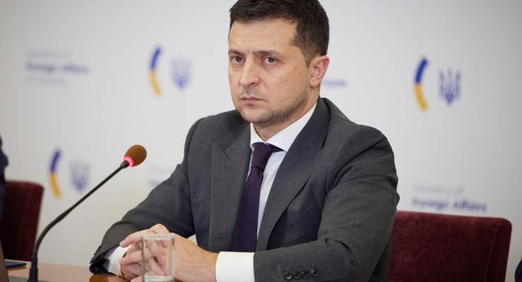Зеленский отозвал законопроект о прекращении полномочий судей КСУ