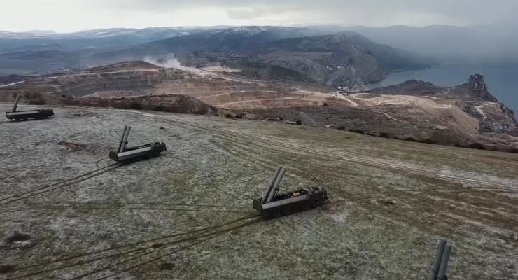 В Крыму развернули ракетный комплекс Бастион