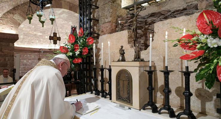 Папа Римский ввел новый всемирный праздник в июле