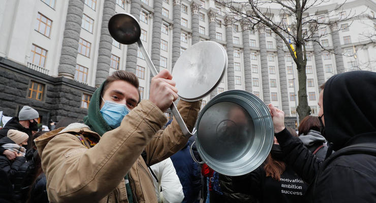 Тарифные протесты поддержали 89% украинцев – опрос
