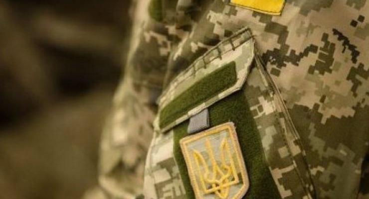 На Донбассе боевики ранили украинского солдата