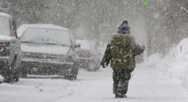В Украине объявили штормовое предупреждение: До 40 см снега и метели