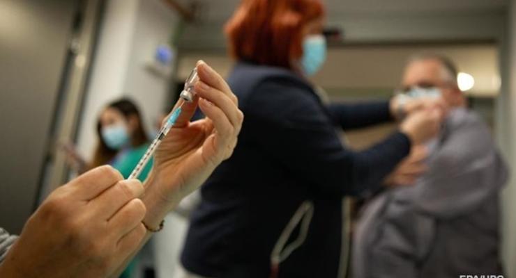 Вакцины доставят в Украину на следующей неделе