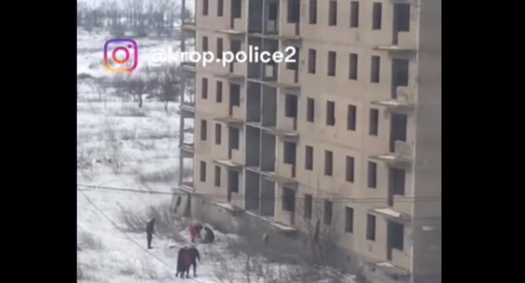 В Кропивницком 14-летняя девочка упала с седьмого этажа