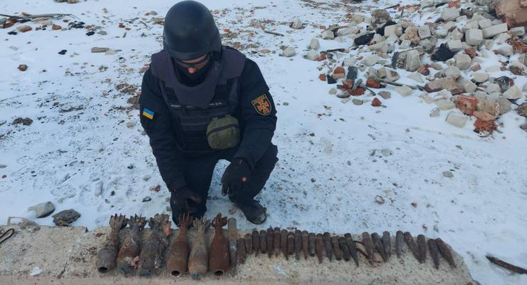 Саперы обезвредили почти 1,5 тысячи снарядов и мин в зоне ООС за неделю