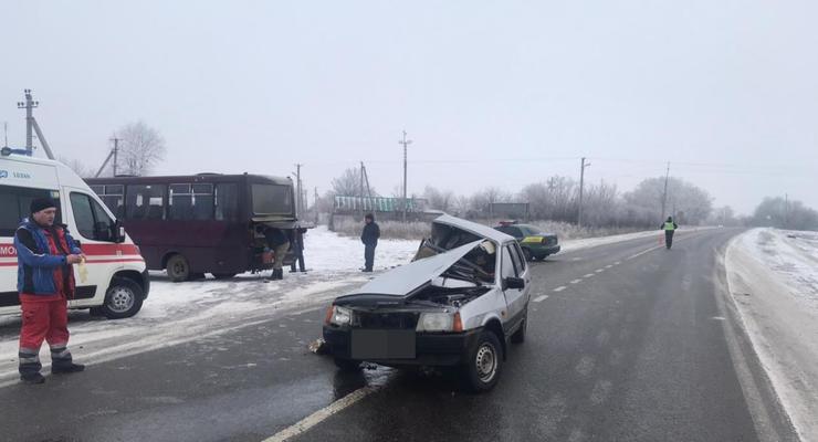 Под Харьковом в ДТП с рейсовым автобусом есть погибшие