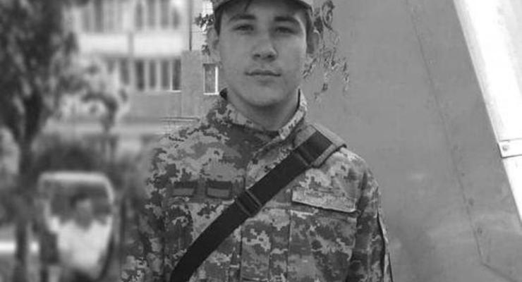 Неосторожное обращение с оружием: на Донбассе погиб солдат