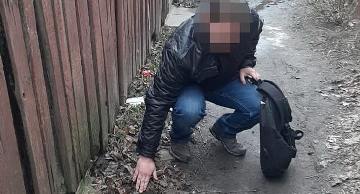 В Запорожье 22-летний студент приторговывал наркотиками