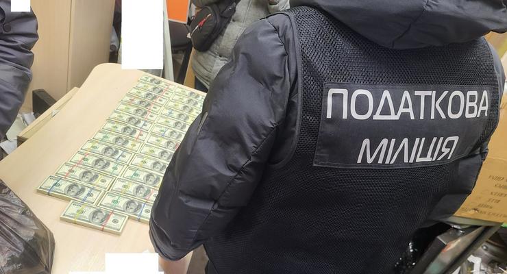 В Киеве ликвидировали сеть по торговле контрафактными сигаретами