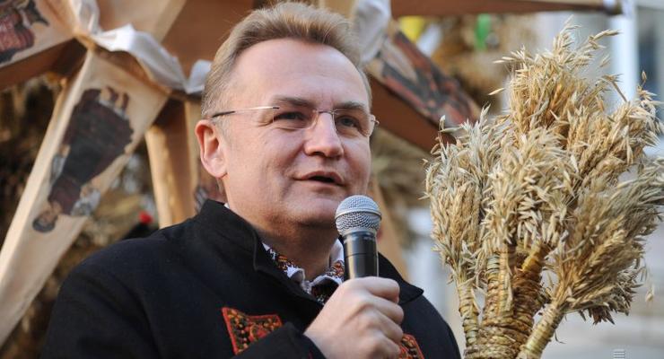 НАПК отправило в суд 14 протоколов на мэра Львова