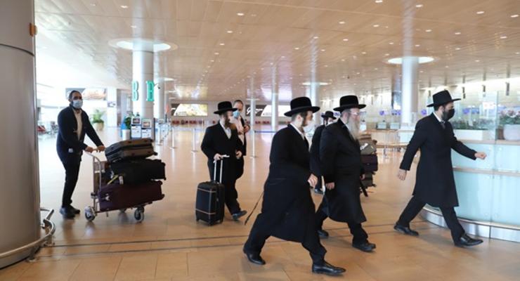 Израиль возобновляет авиасообщение со всеми странами