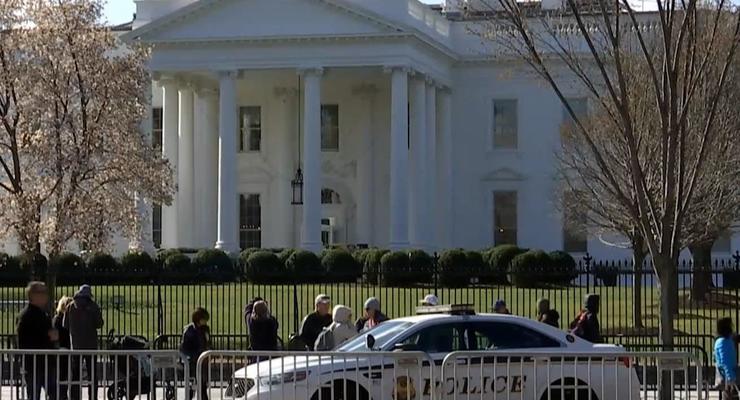 Возле резиденции вице-президента США задержали вооруженного мужчину
