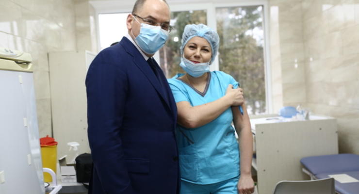 Степанов назвал виновного в медленной вакцинации