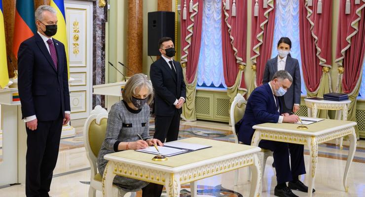 Президенты Украины и Литвы подписали важный документ: детали