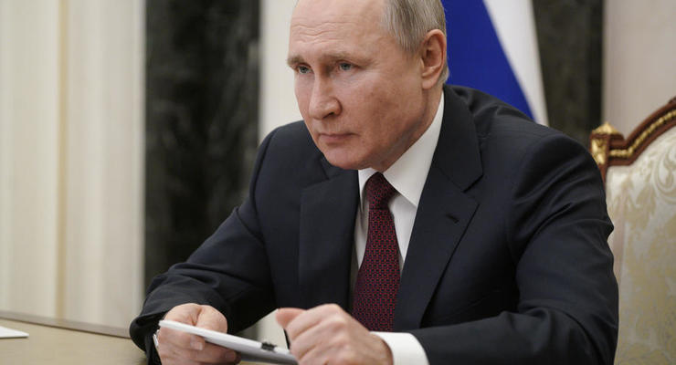 Путин назвал оккупацию Крыма "ярким событием"