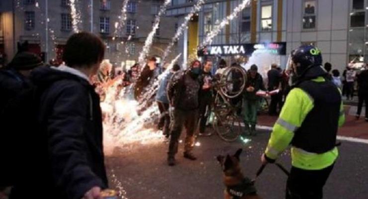 В Великобритании вспыхнули массовые беспорядки