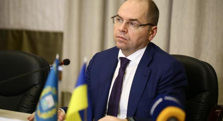 Въезд в Украину ужесточен: Кабмин ввел обязательный тест на COVID
