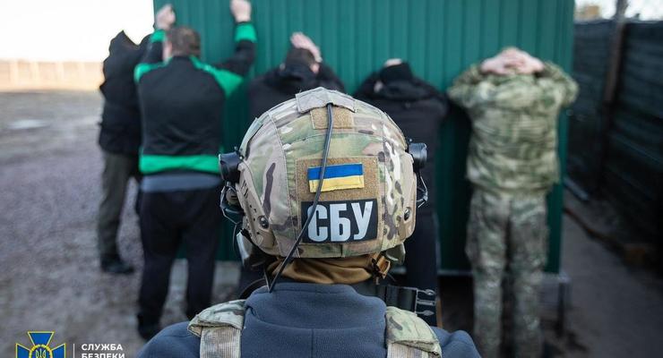 "ЧВК" Семенченко: двух фигурантов суд отправил под домашний арест