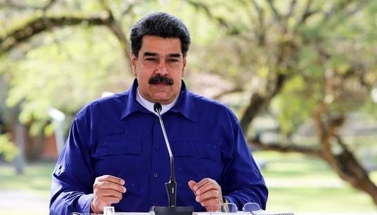 COVID-фейки: Facebook заблокировал аккаунт президента Венесуэлы