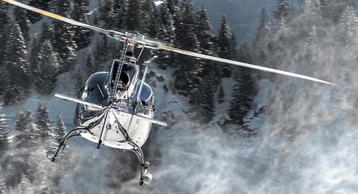 AP: На Аляске при падении вертолета погибли пять человек