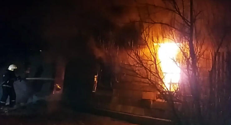 Под Днепром на пожаре погибли три человека