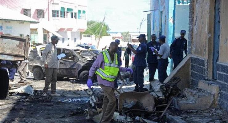 В столице Сомали подорвался смертник, среди погибших ребенок