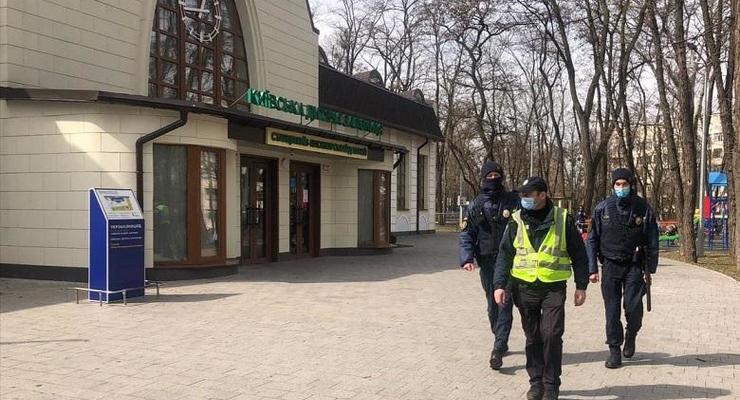 Полиция выявила 173 нарушения карантина киевскими предприятиями